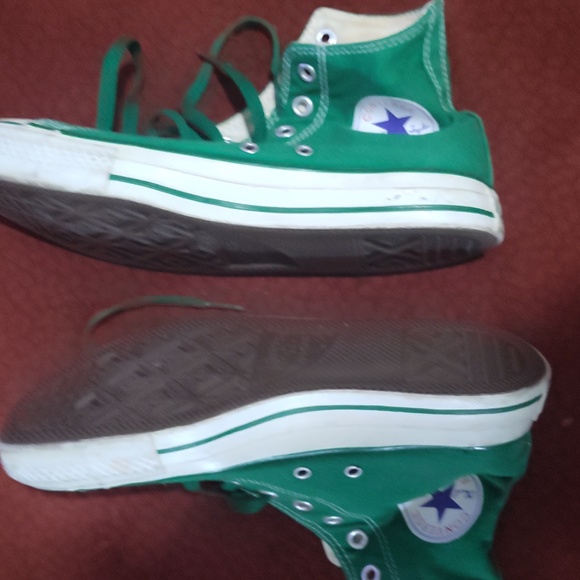 Women's Converse - Picture 3 of 3